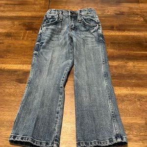 Boys size 5 slim wrangler retro relaxed boot cut jeans